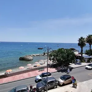 Lucia & Giovanni Giardini Naxos