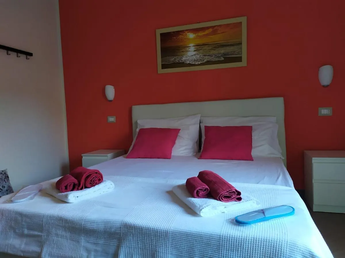 B&B Paladino Giardini-Naxos 0*,  Italie